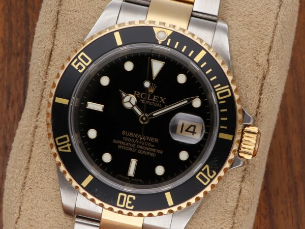 Rolex Submariner Date Chronometer Stahl Gold 16613 LC126 AT mit Box und Papieren