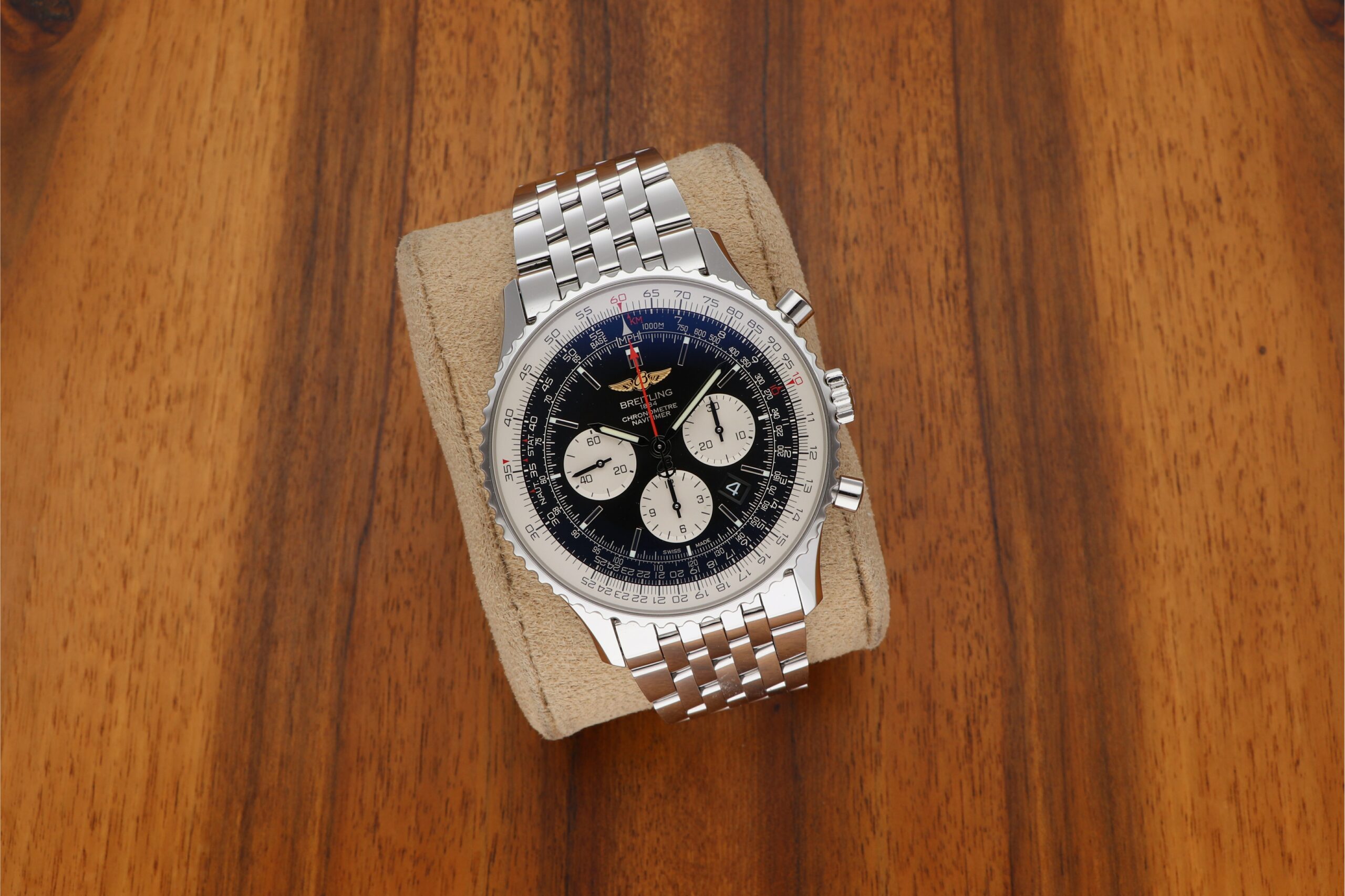 Breitling Navitimer 46 Automatik B01 Chronograph AB012721BD09 Stahl Pilotband Fullset 2018 im BESTZUSTAND